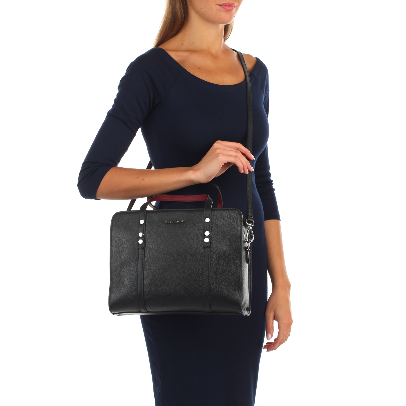 Кожаная сумка на молнии Coccinelle Organisse soft