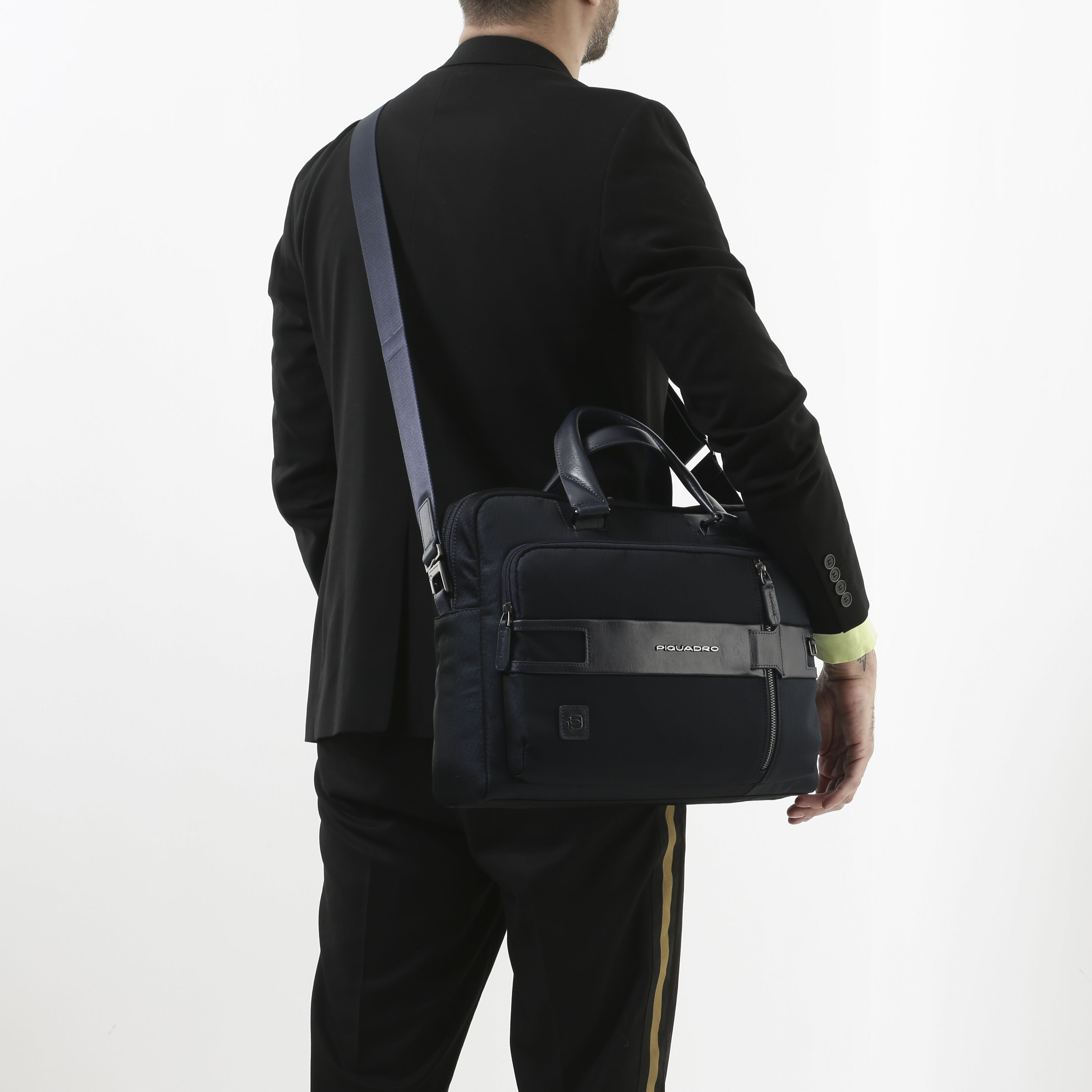 Деловая сумка с плечевым ремнем Piquadro Tokyo
