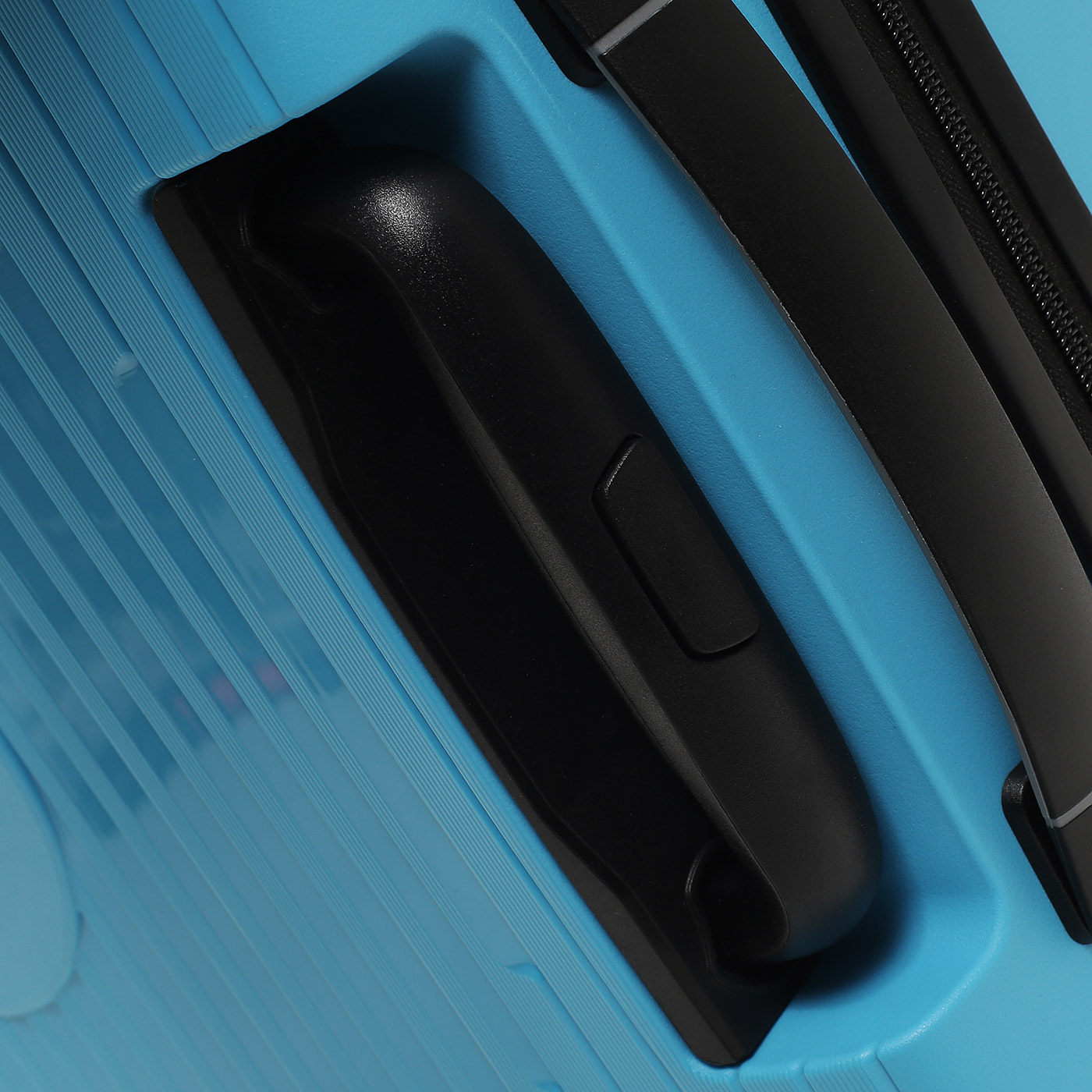 Чемодан маленький S из полипропилена Eberhart Eagle