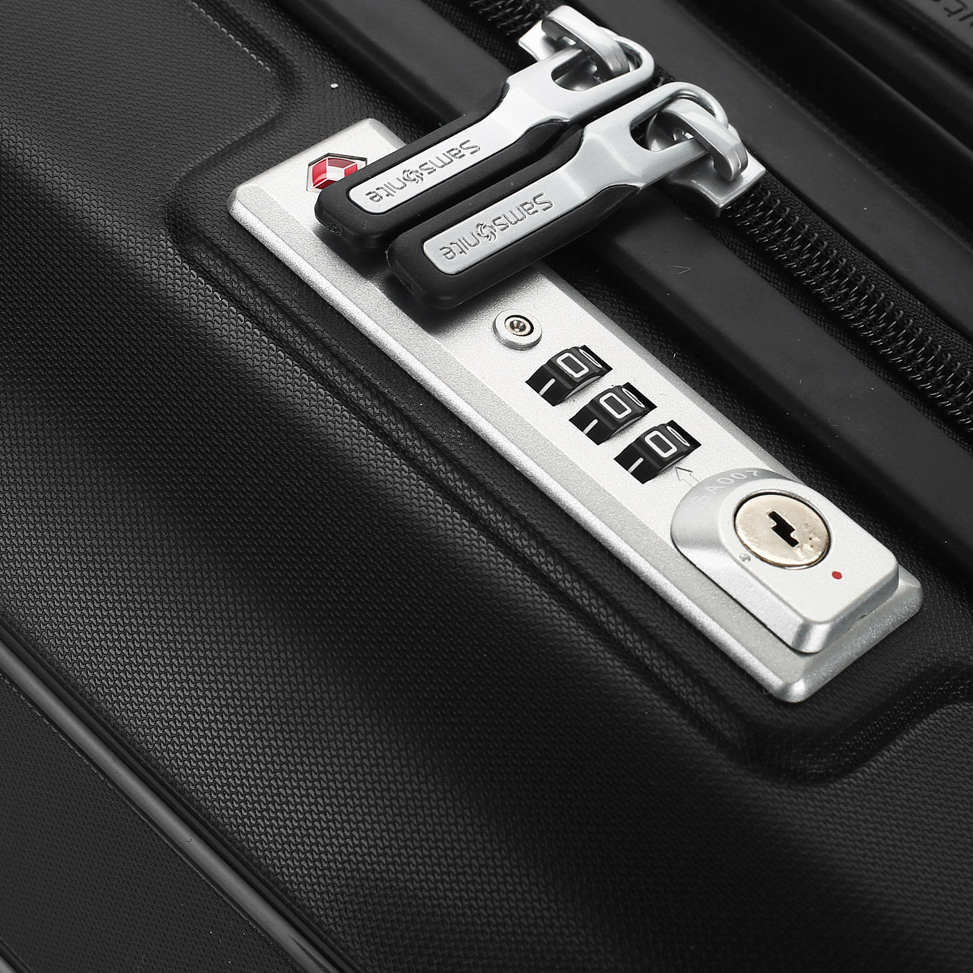 Чемодан для ручной клади из полипропилена с кодовым замком Samsonite Flux