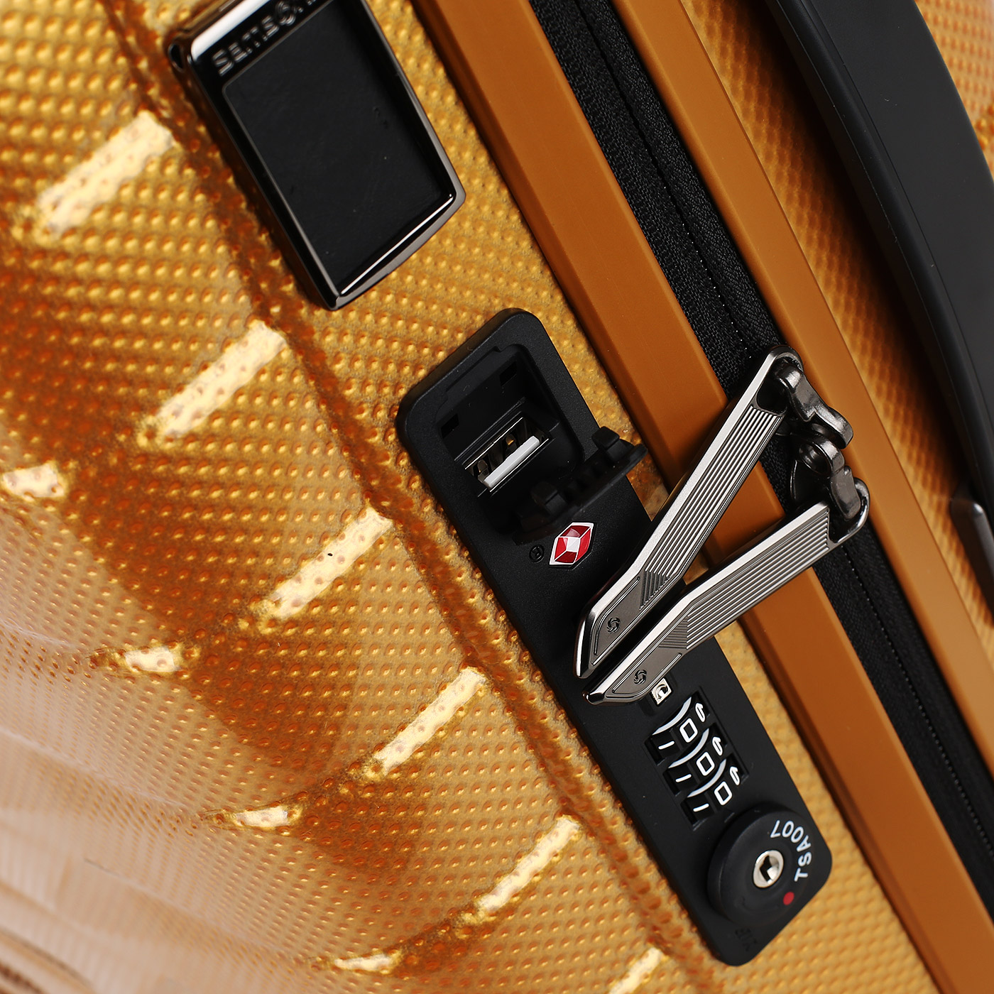 Чемодан для ручной клади  с кодовым замком Samsonite Proxis